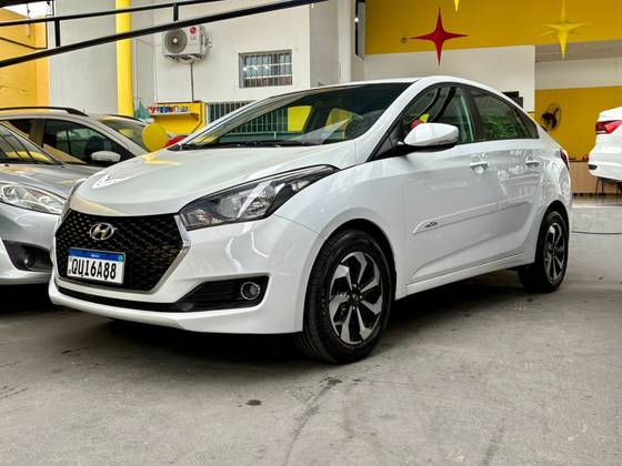 HYUNDAI HB20S 1.6 COMFORT PLUS 16V FLEX 4P AUTOMÁTICO HYUNDAI HB20S 1.6 COMFORT PLUS 16V FLEX 4P AUTOMÁTICO